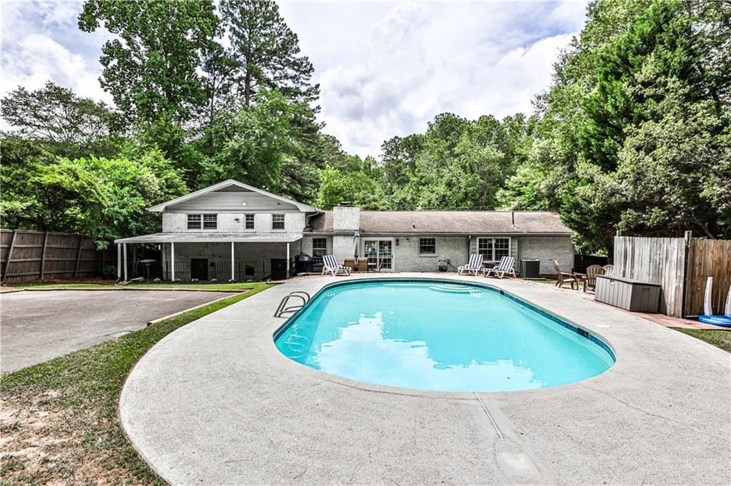 1642 Courtleigh Drive