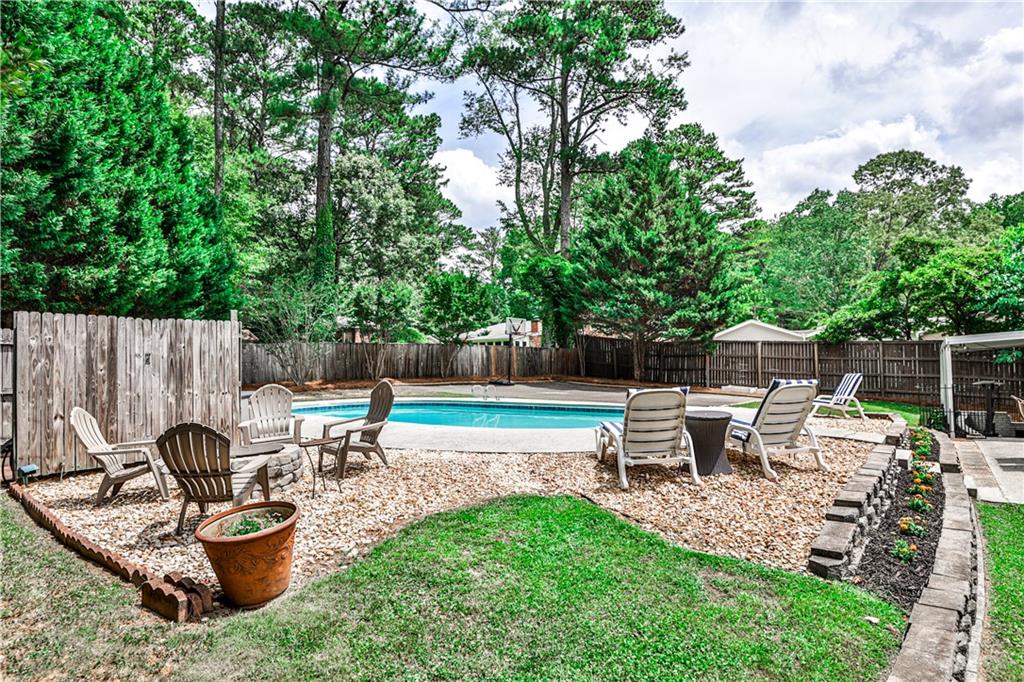 1642 Courtleigh Drive