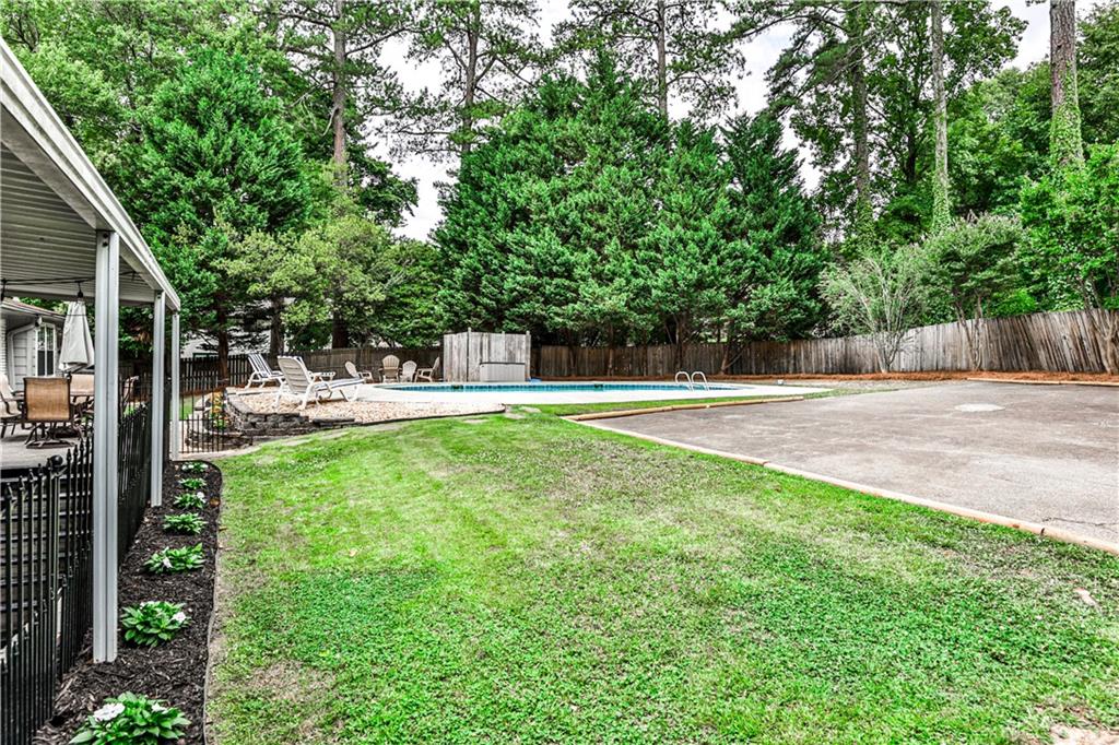 1642 Courtleigh Drive