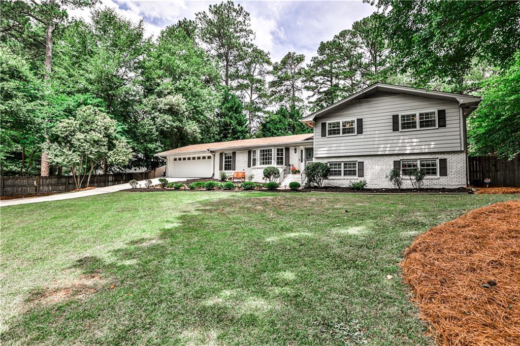 1642 Courtleigh Drive