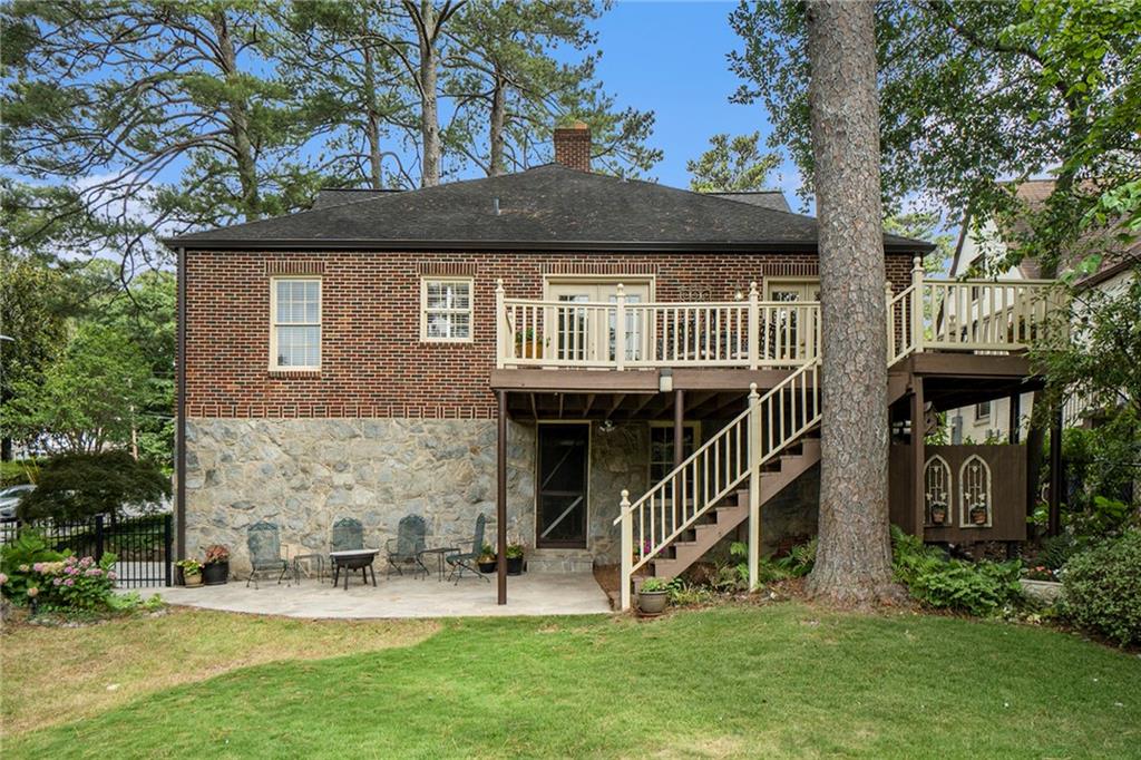 1631 Johnson Road NE