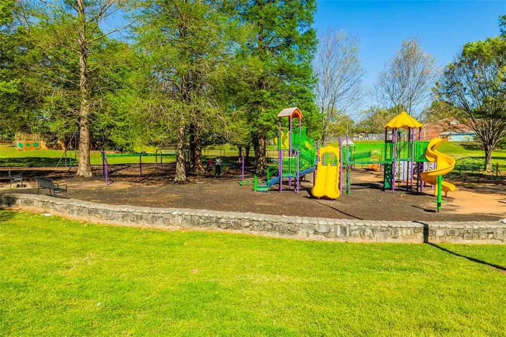 2326 HOSEA L WILLIAMS Drive