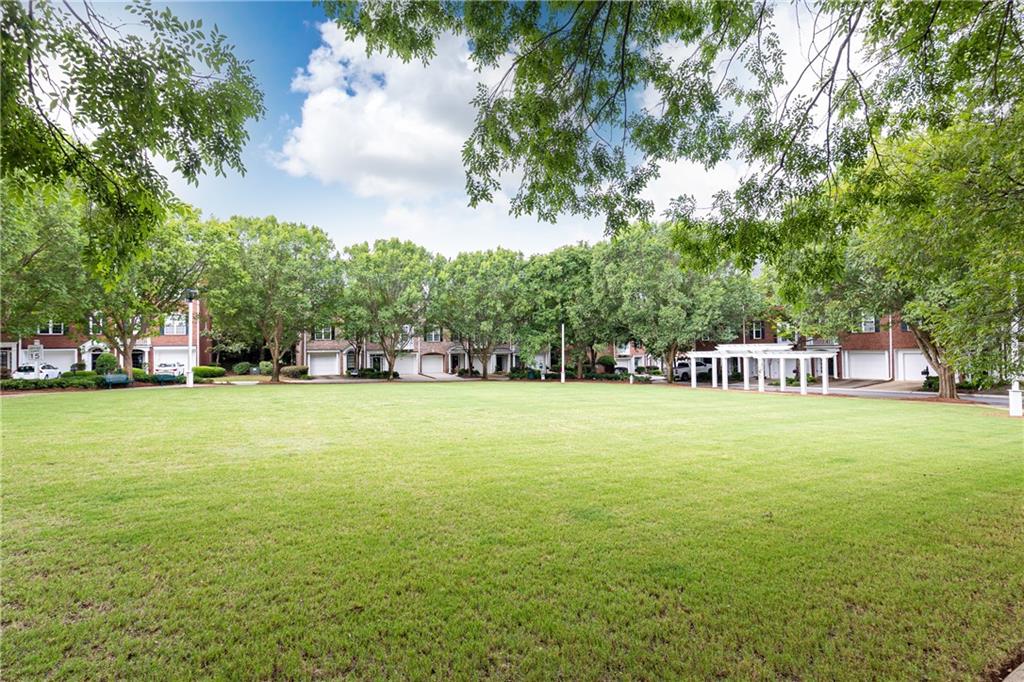 1808 Waters Edge Trail