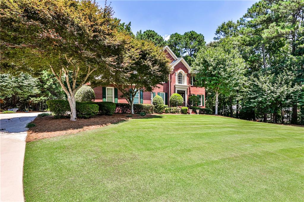 1565 Winding Creek Circle