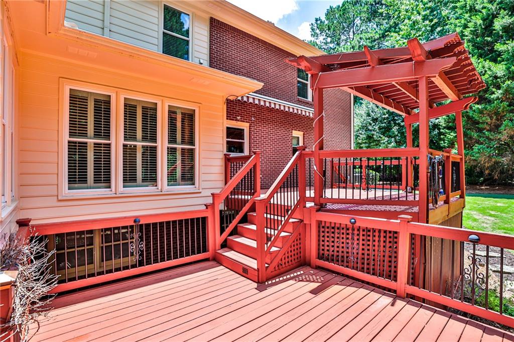 1565 Winding Creek Circle
