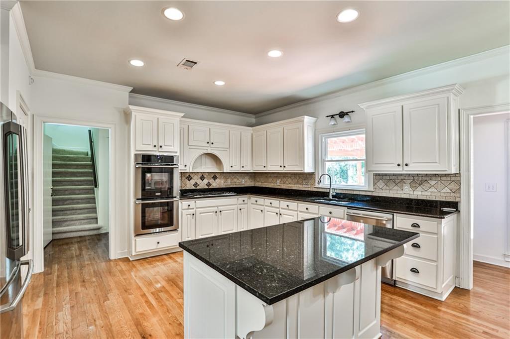 1565 Winding Creek Circle
