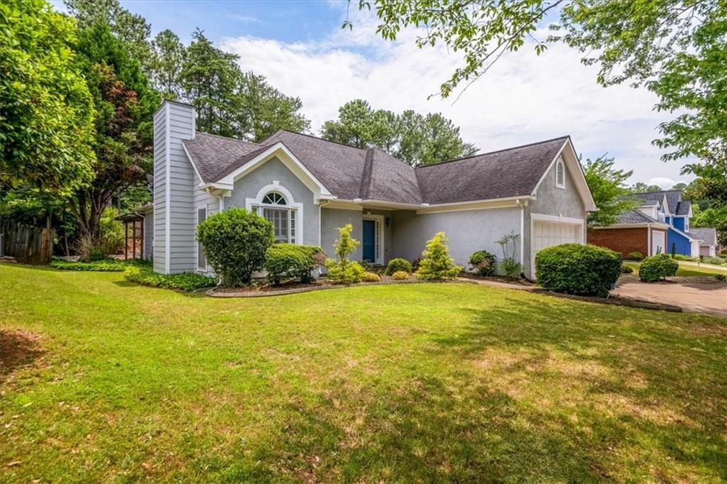 190 Glen Holly Drive