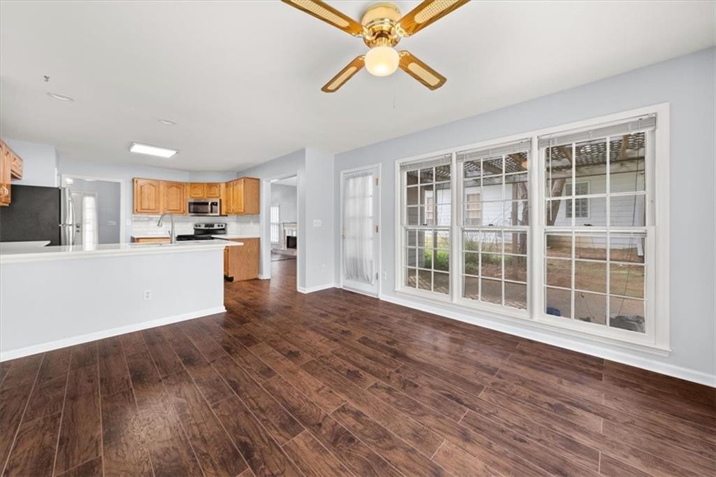 190 Glen Holly Drive
