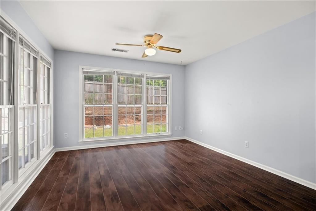 190 Glen Holly Drive