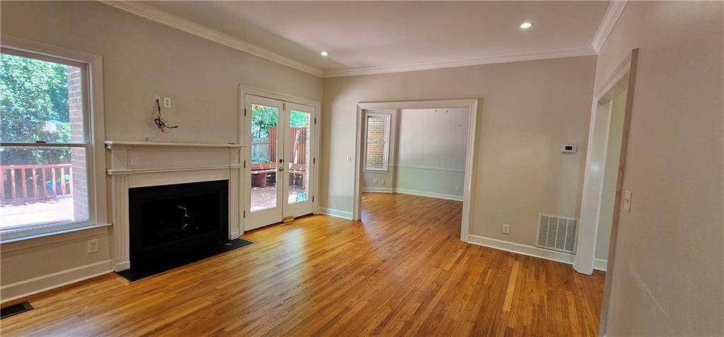 3873 Roswell Road Unit 13