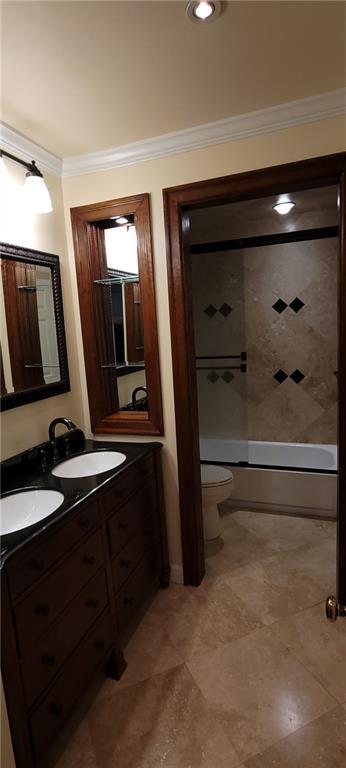 3873 Roswell Road Unit 13