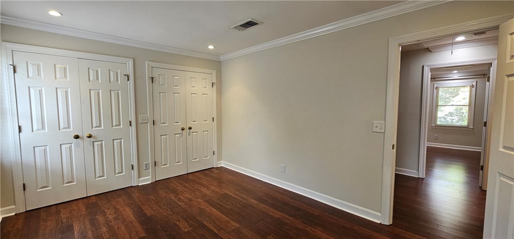3873 Roswell Road Unit 13