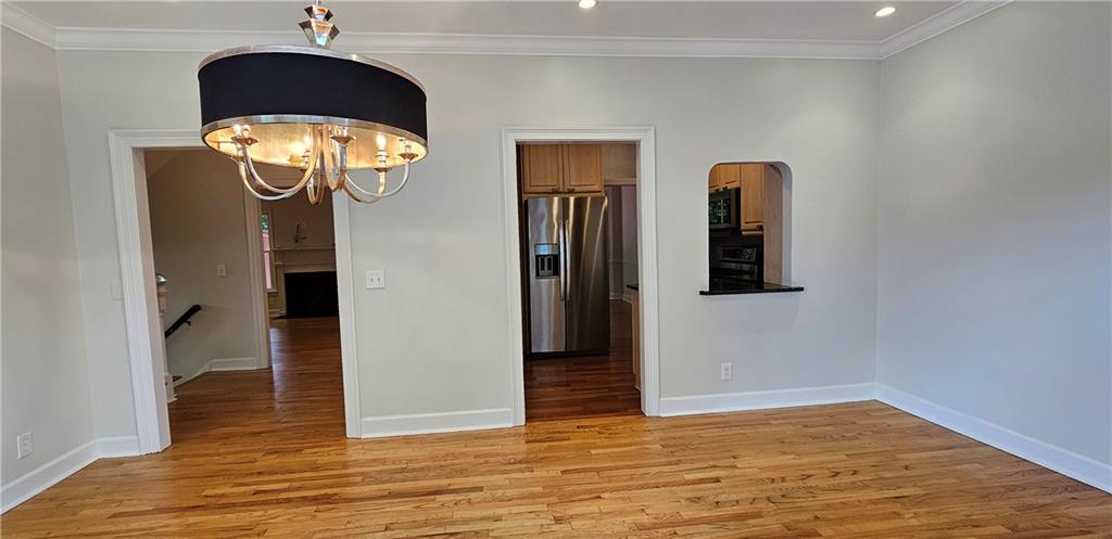 3873 Roswell Road Unit 13