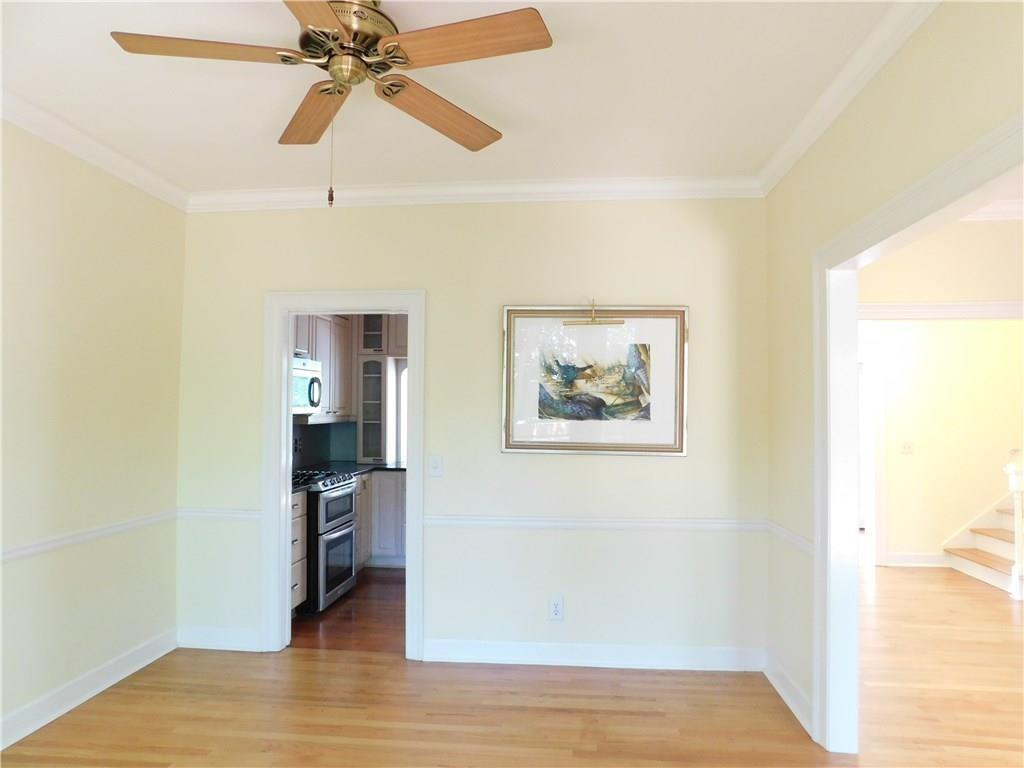 3873 Roswell Road Unit 13