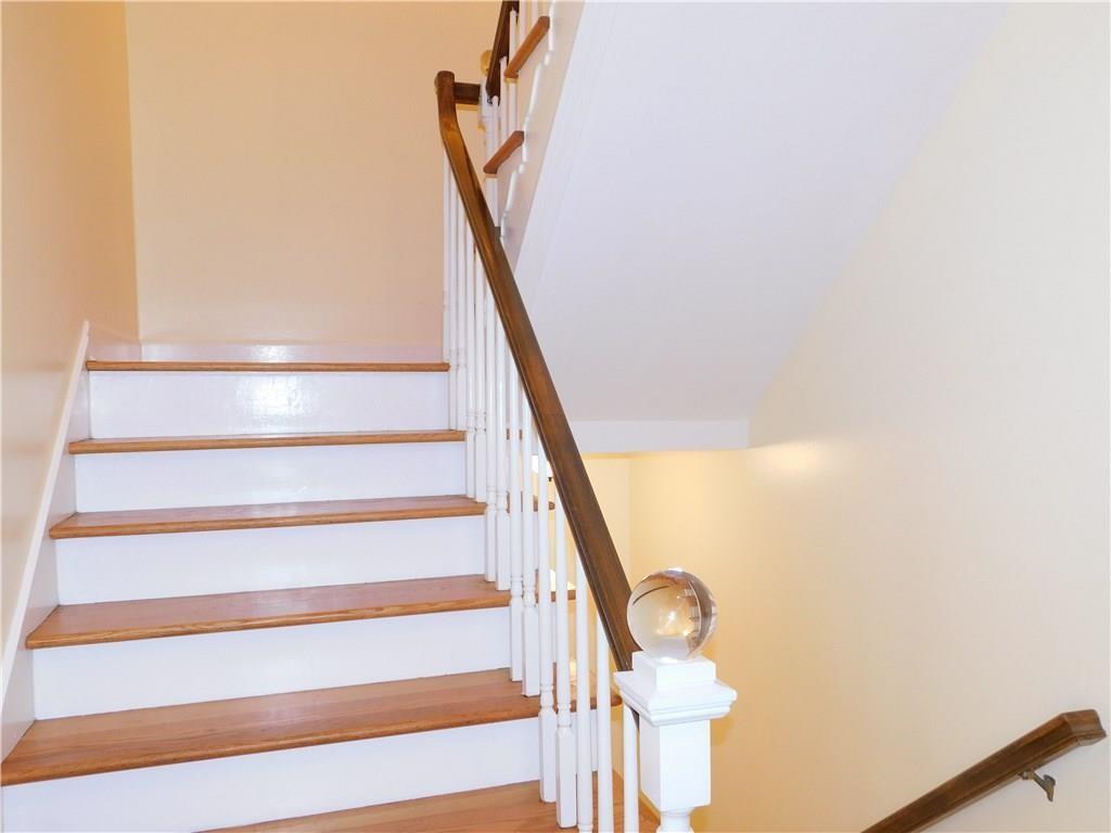 3873 Roswell Road Unit 13
