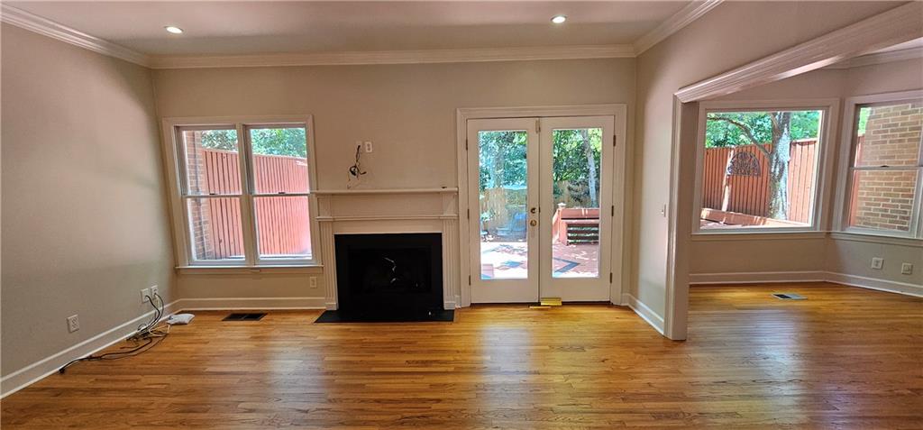 3873 Roswell Road Unit 13
