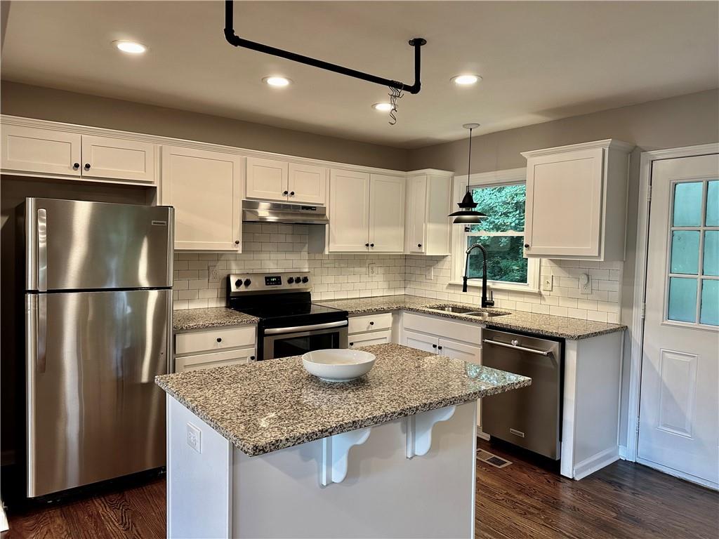 3439 Tulip Drive