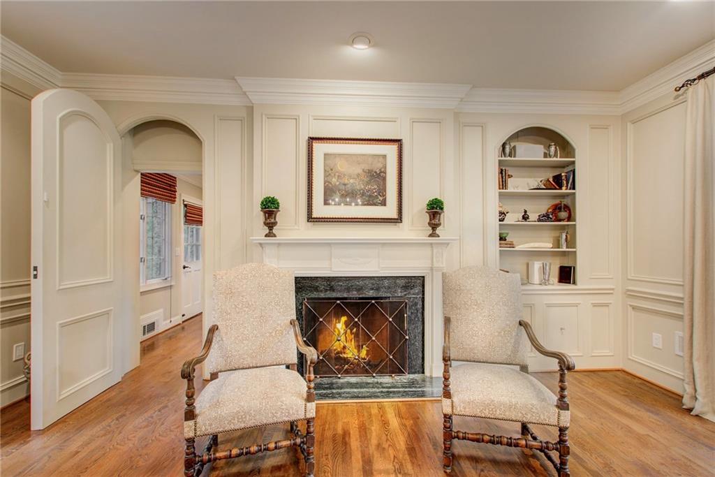 6098 River Chase Circle