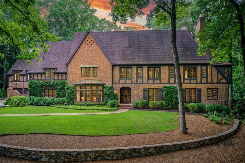 6098 River Chase Circle