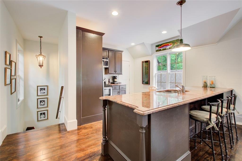 6098 River Chase Circle
