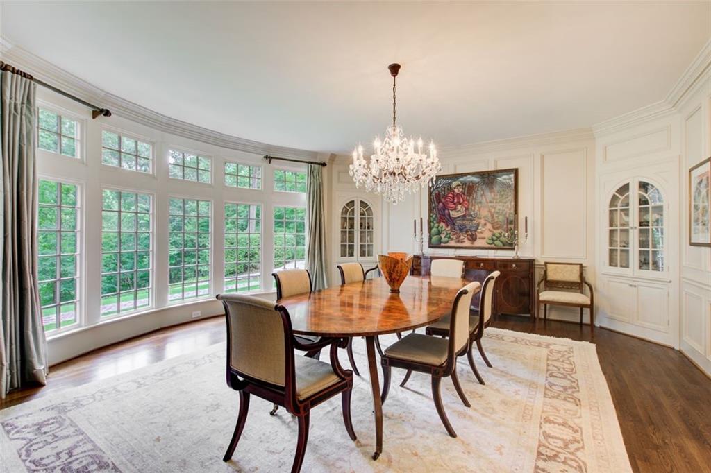 6098 River Chase Circle