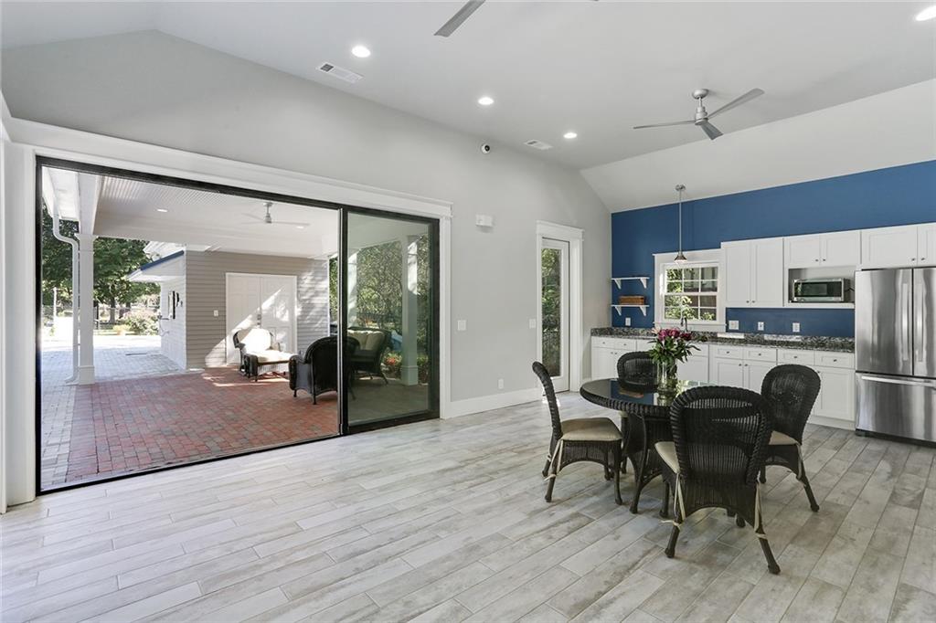 6098 River Chase Circle