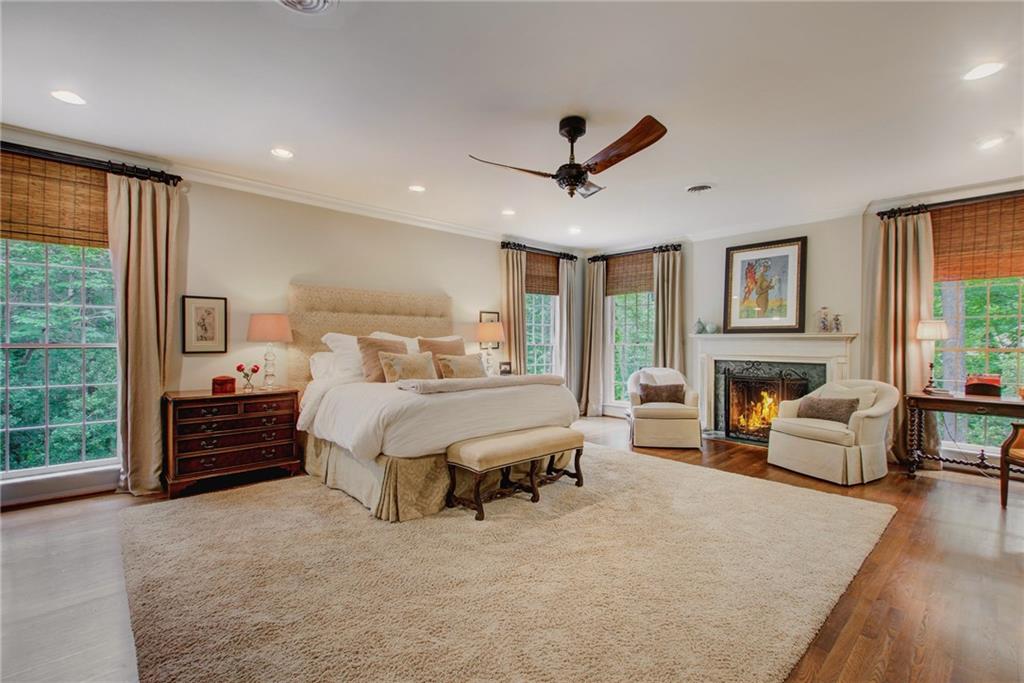 6098 River Chase Circle