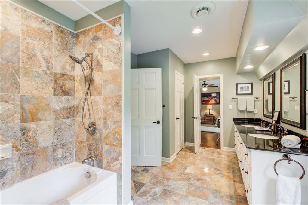 6098 River Chase Circle