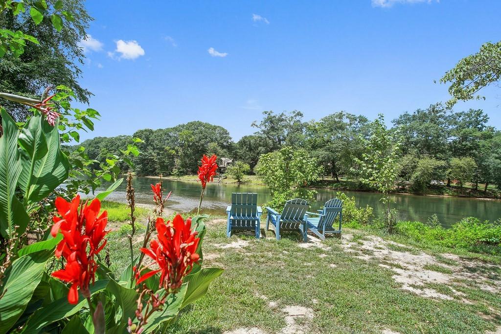 6098 River Chase Circle
