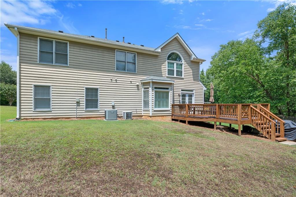 12 Ancient Oak Court NE