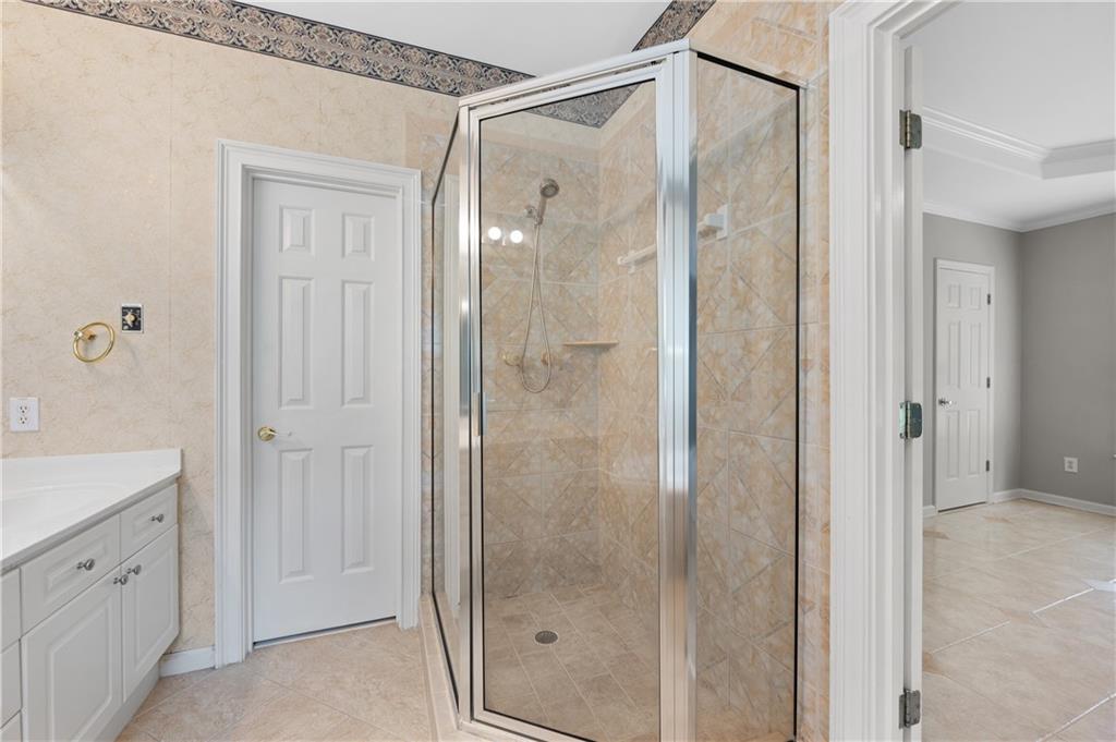 12 Ancient Oak Court NE