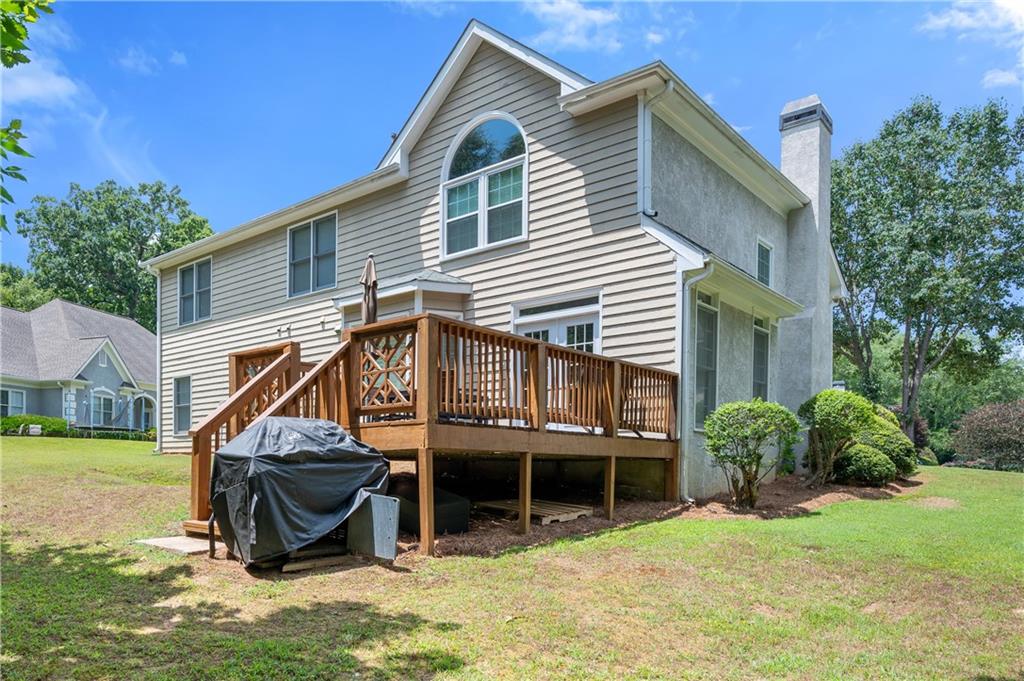 12 Ancient Oak Court NE