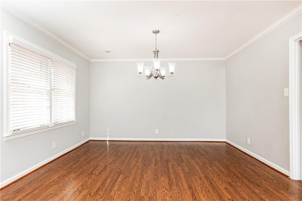 1615 Executive Park Lane NE