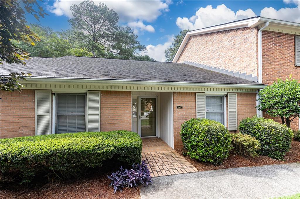1615 Executive Park Lane NE