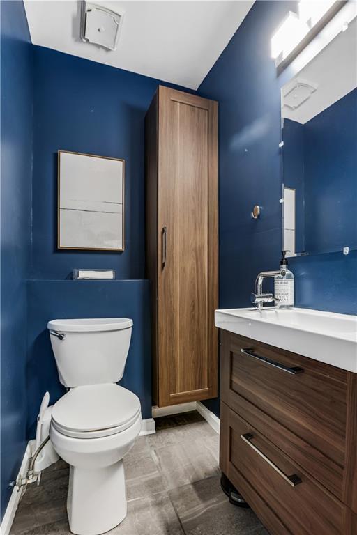 1129 Riverbend Club Drive SE