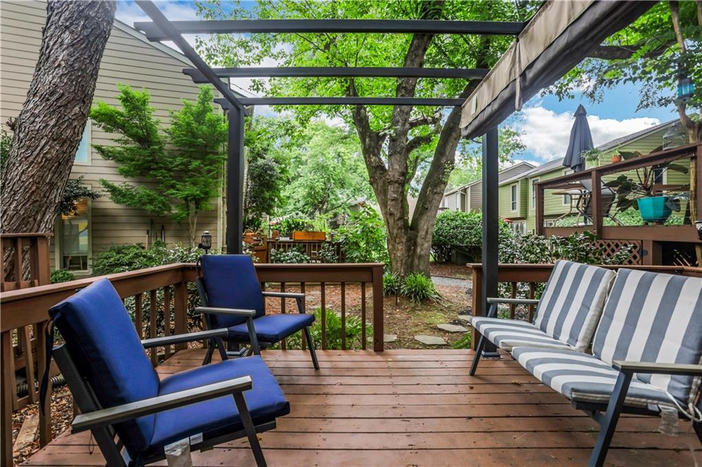 1129 Riverbend Club Drive SE