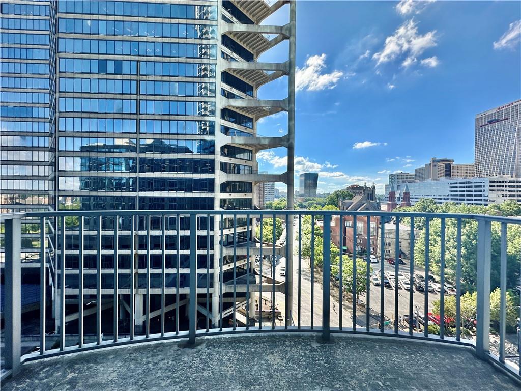 400 W Peachtree Street NW Unit 1112
