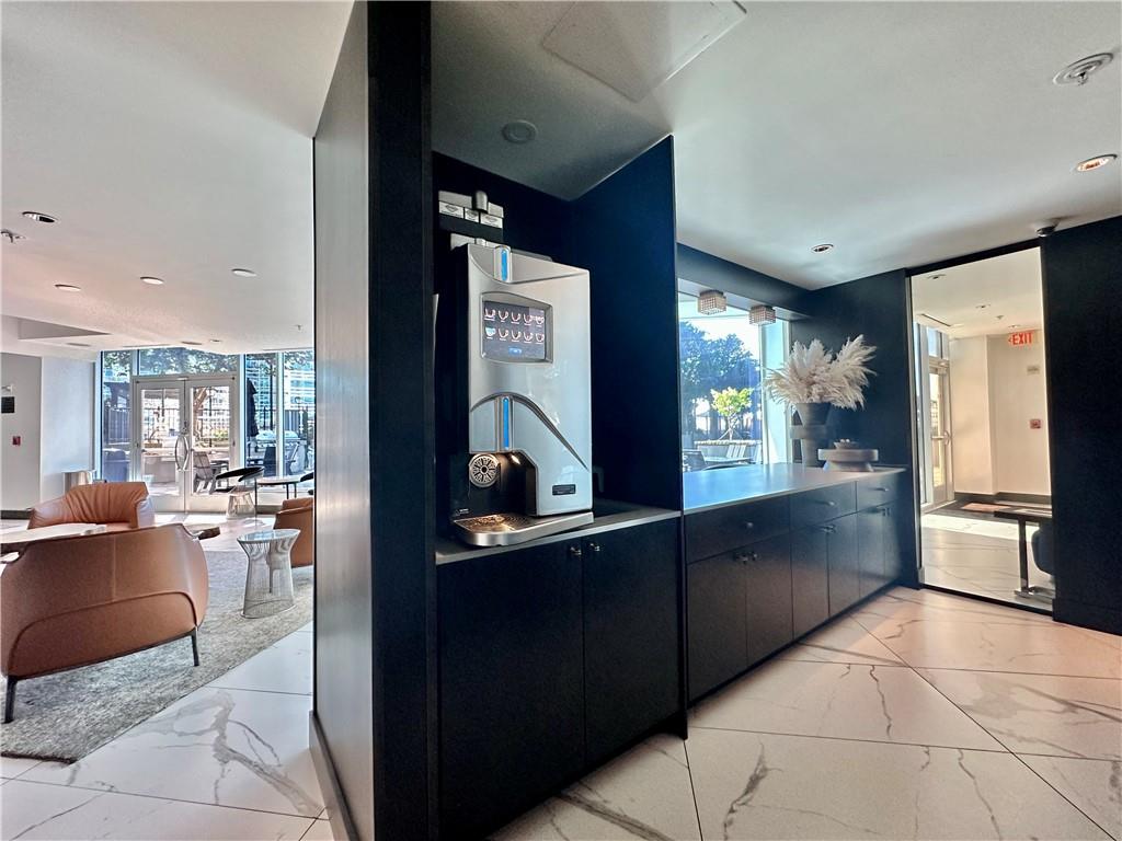 400 W Peachtree Street NW Unit 1112
