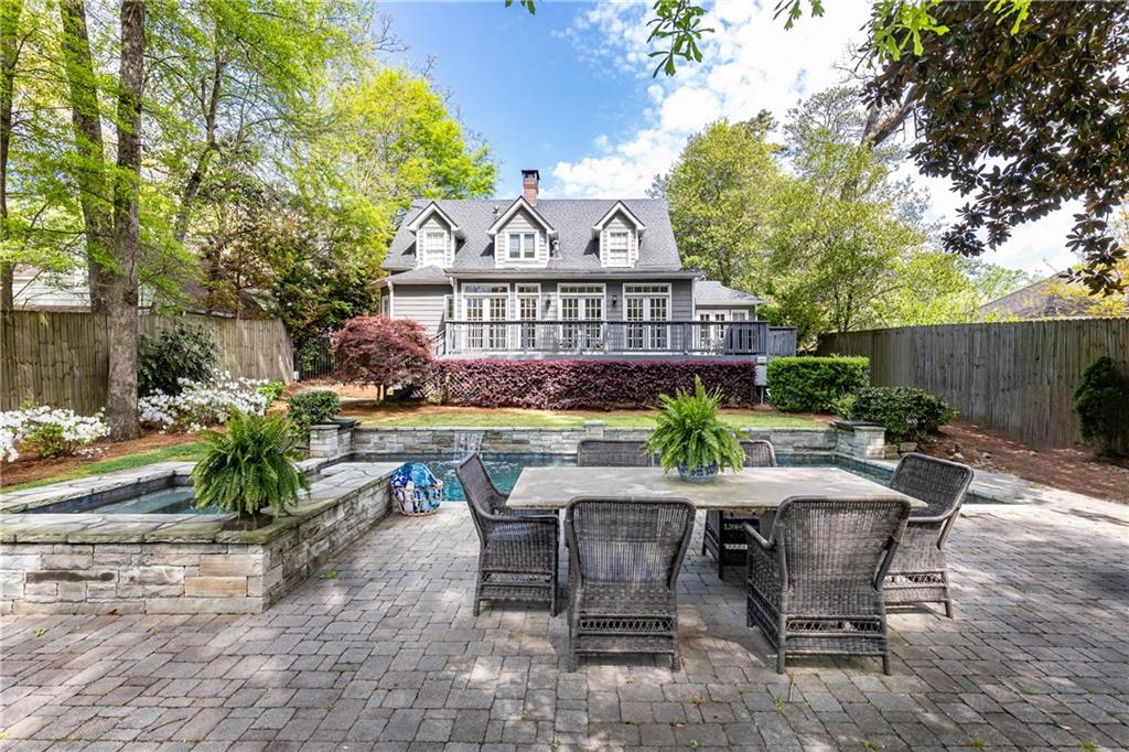 570 Collier Road