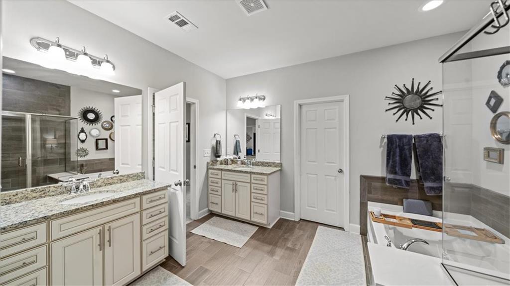 1230 Tigerwood Bend SE Unit 7