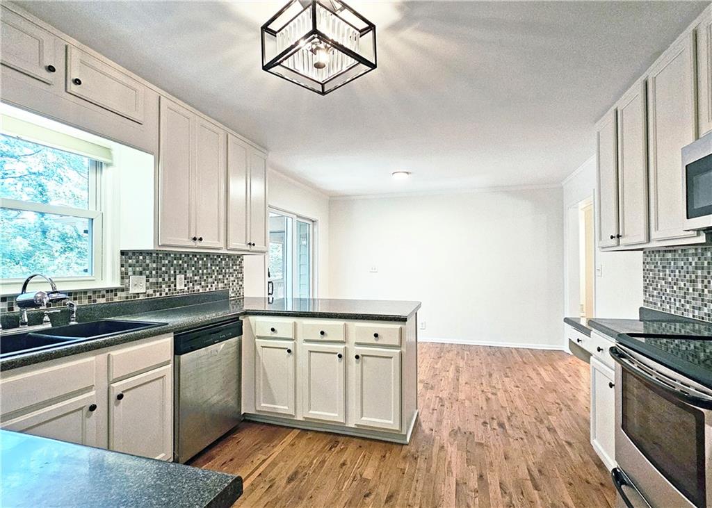 2903 Carrollton Court