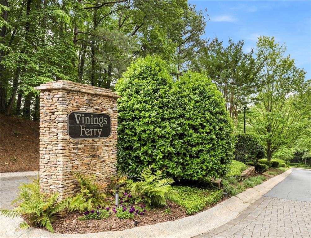 3014 Vinings Ferry Drive SE