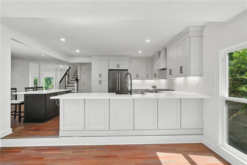 4499 Dobbs Crossing