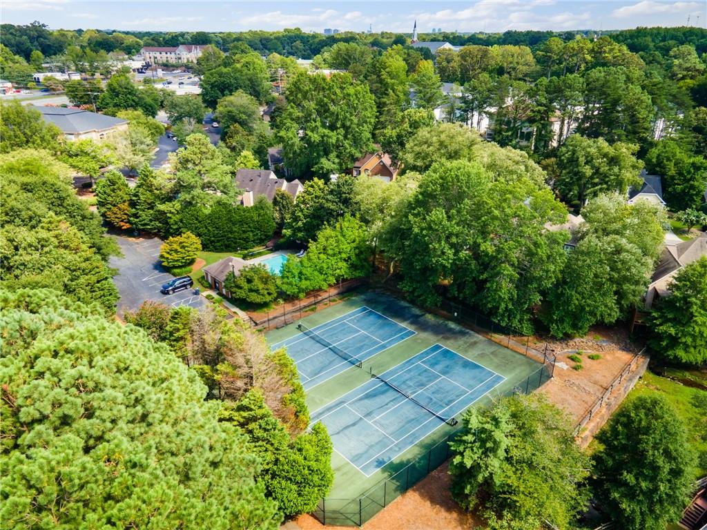 4499 Dobbs Crossing