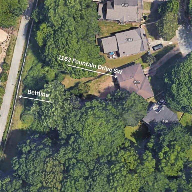 1162 Fountain Dr SW