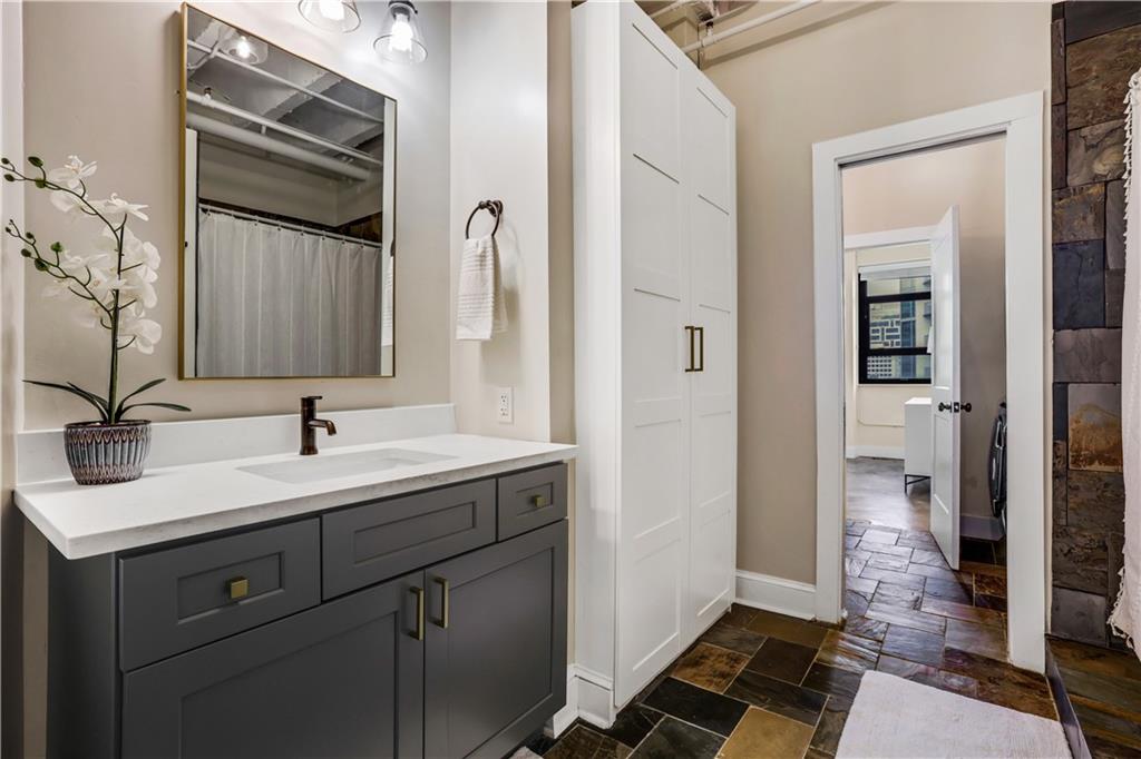 878 Peachtree Street NE Unit 804