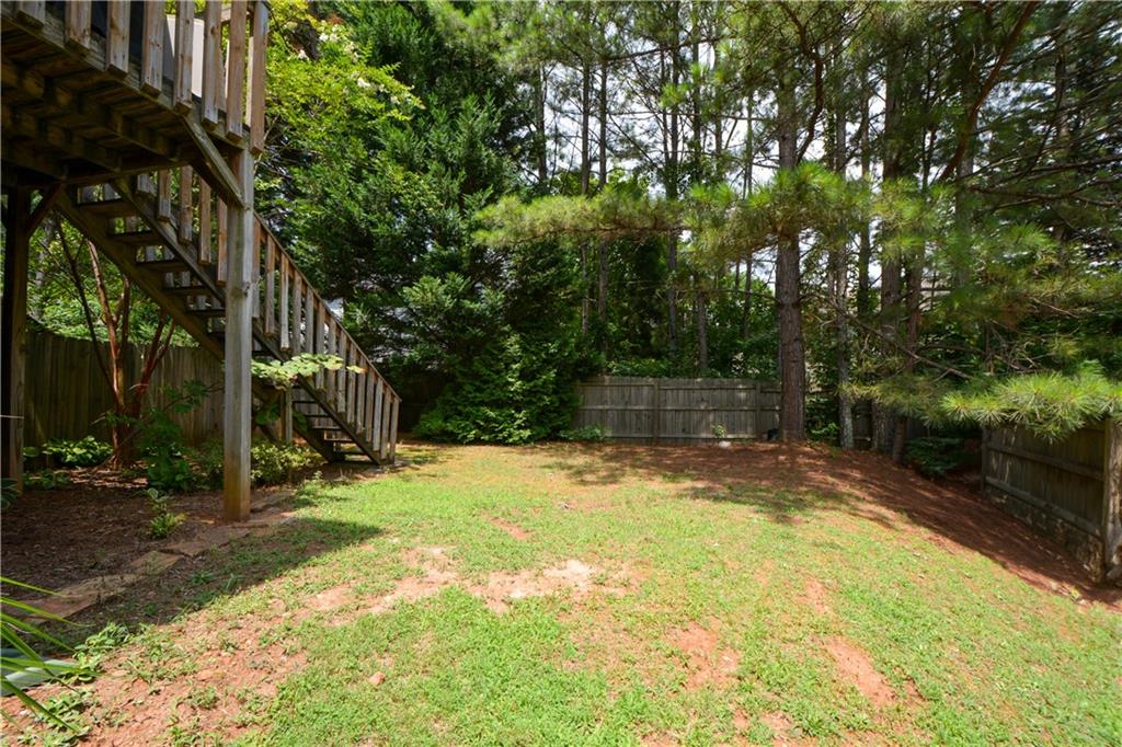 4472 Thorngate Lane