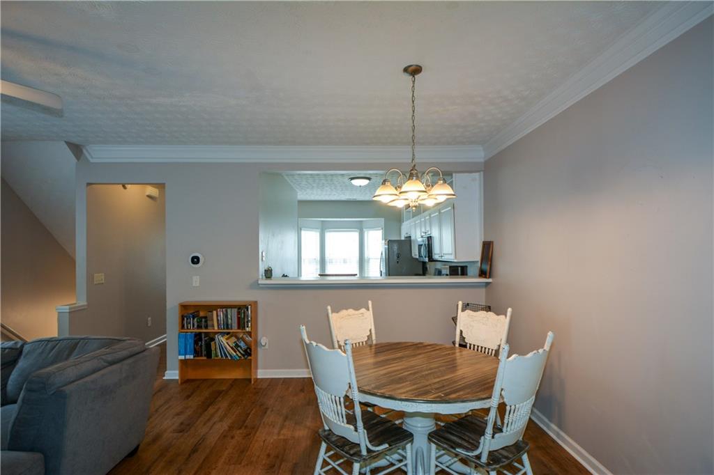 4472 Thorngate Lane