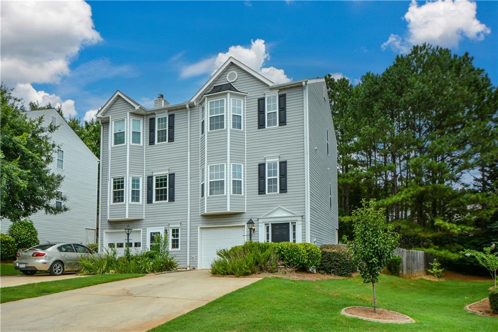 4472 Thorngate Lane