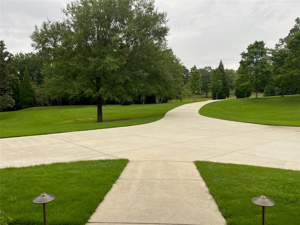20 Old Dirt Path